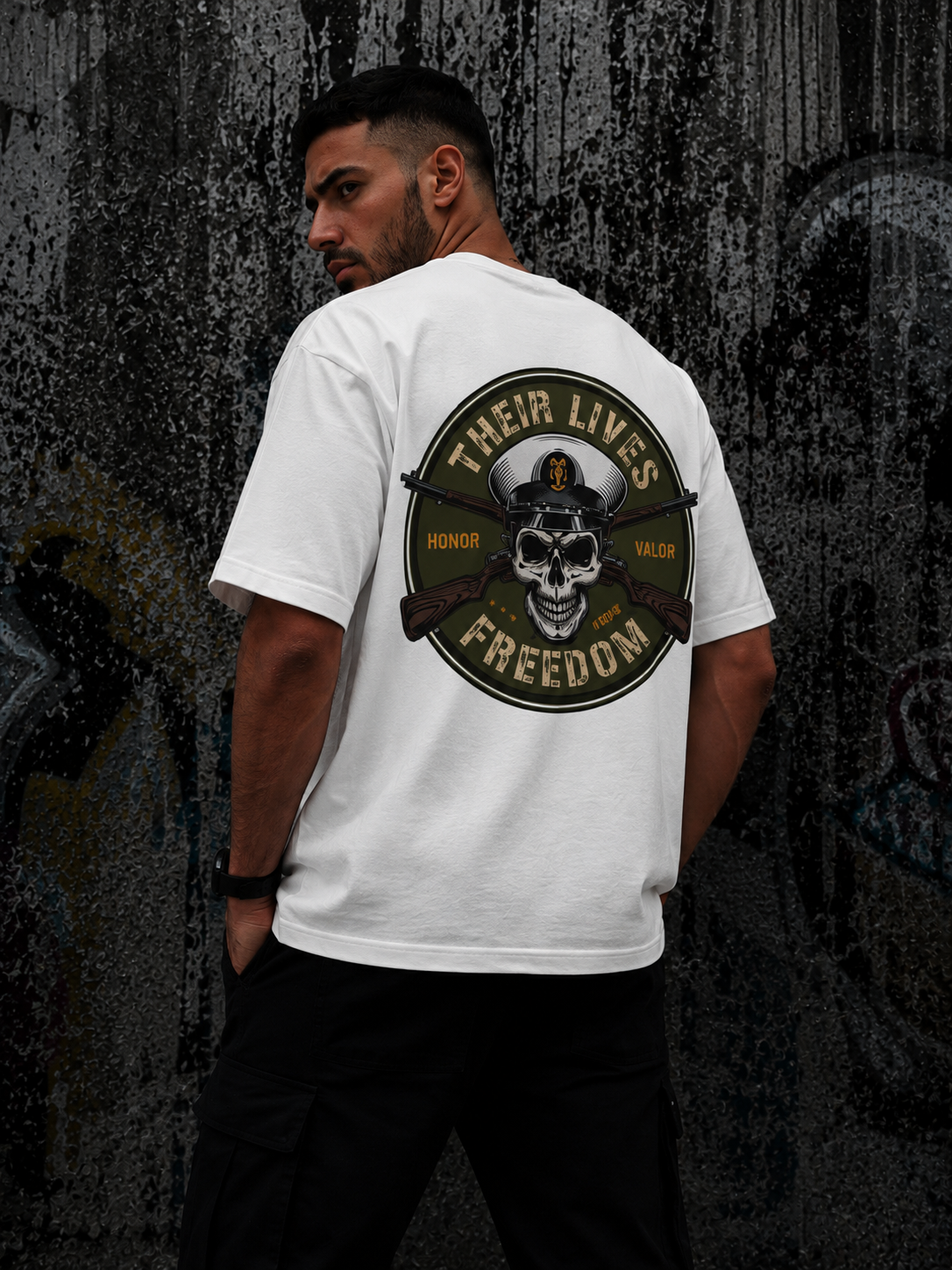 HONOR - Oversized Tshirt
