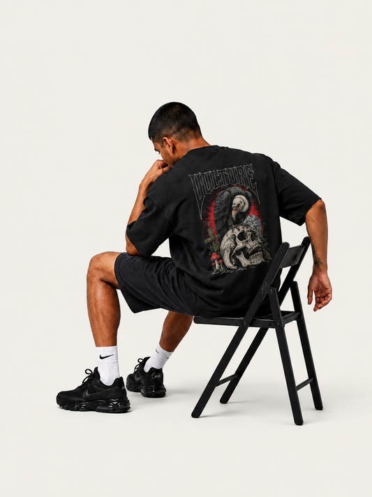 THE VULTURE - Oversized Tshirt